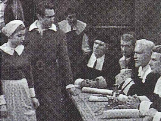 Estudio 1 - Las Brujas de Salem