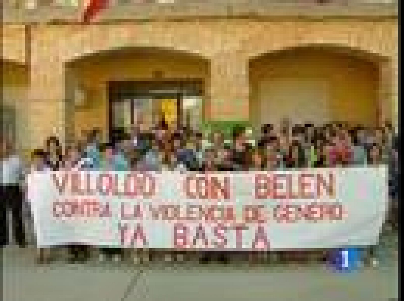 Un hombre mata a su mujer y apuñala a su hija de 19 años | Ver