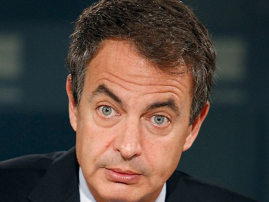 Zapatero no remodelará Gobierno