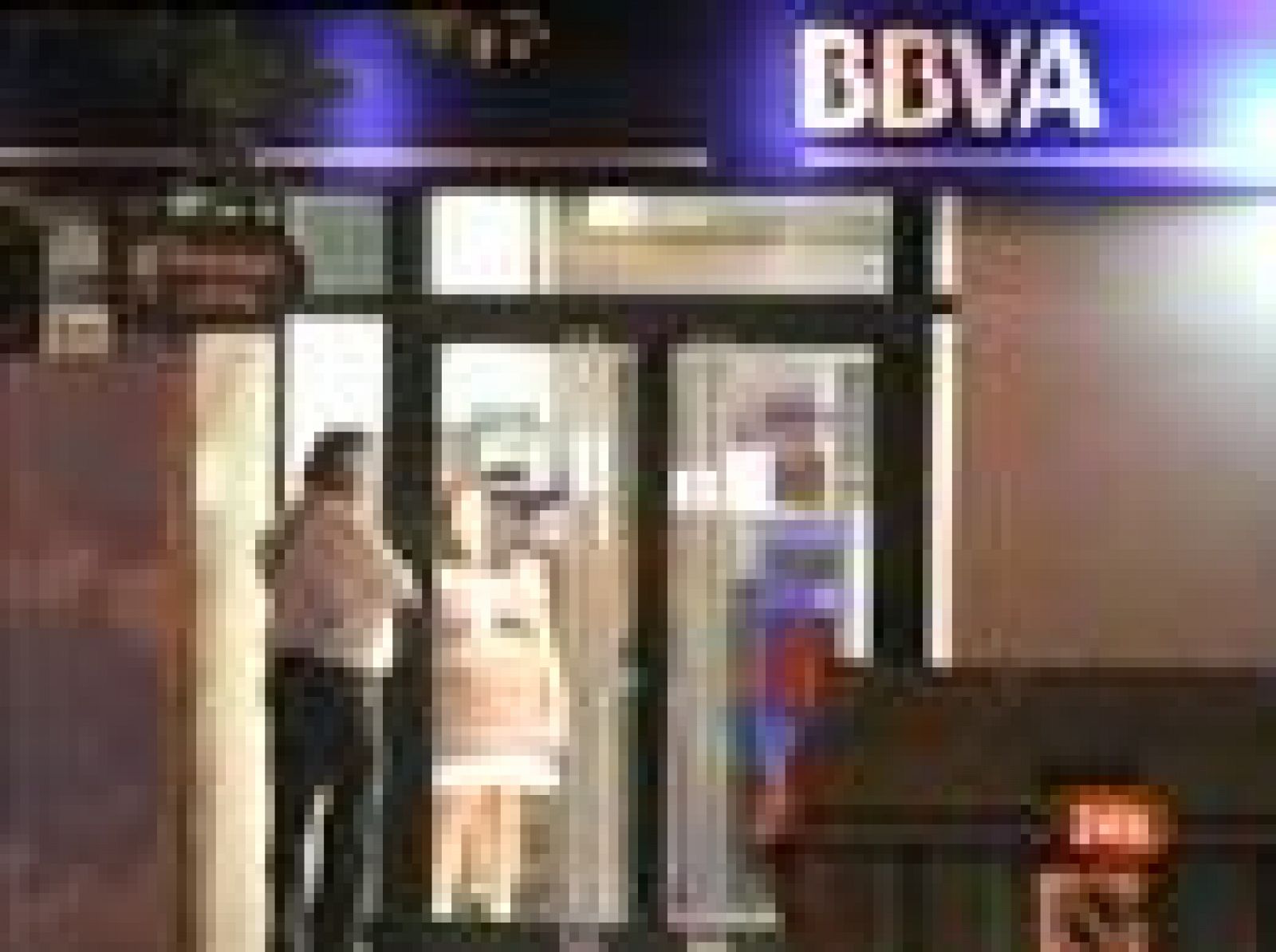 Sin programa: Una toxicómana secuestra a una mujer en un cajero automático en Vigo | RTVE Play