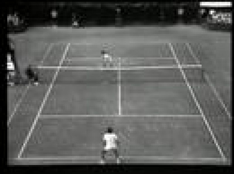  Rafa Nadal puede convertirse en el tercer español en lograr el US Open si gana a Novak Djokovic. en 1975 ganó Manuel Orantes y TVE ha hablado con él.
