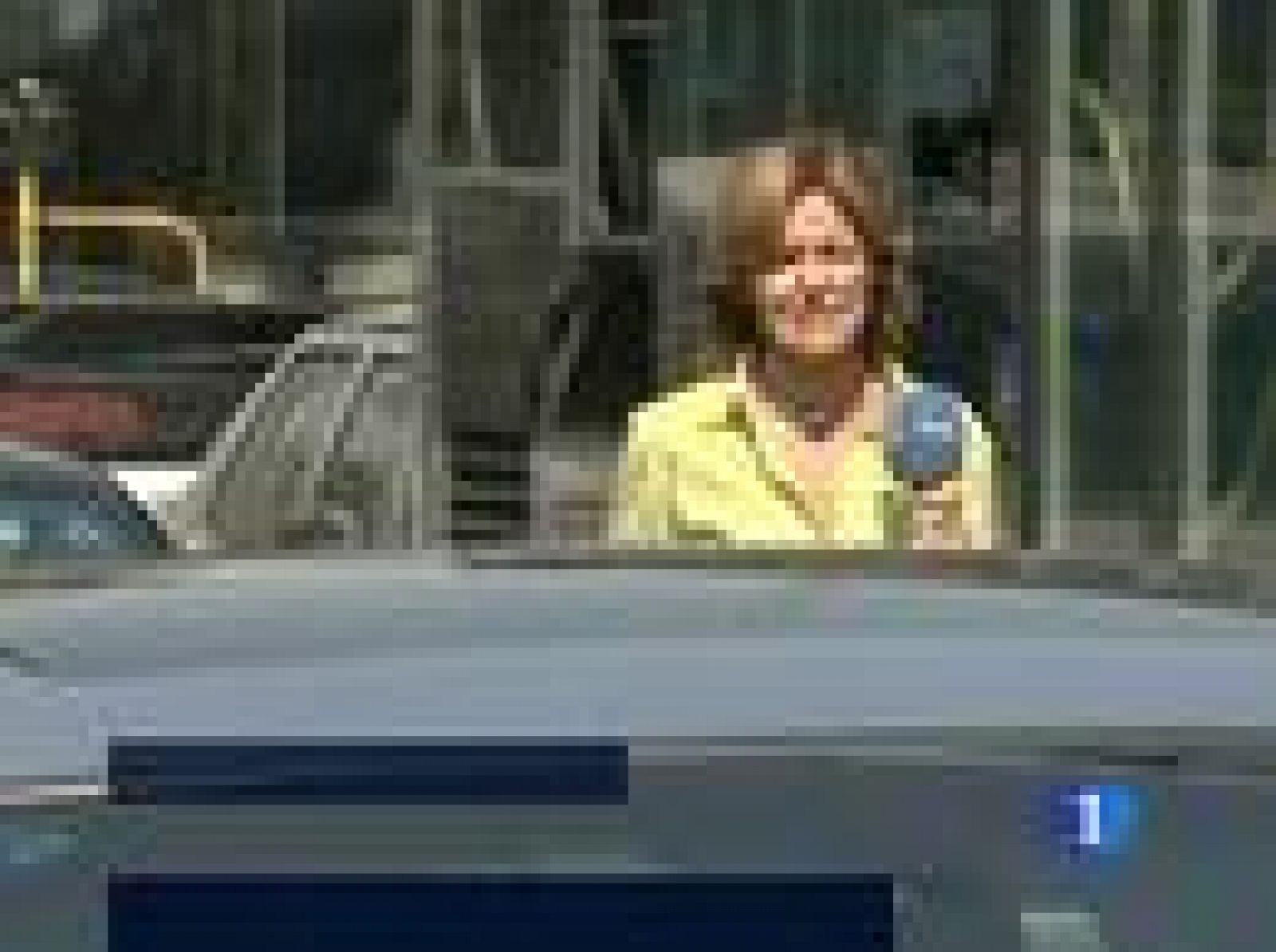 El exceso de tráfico en las calles de Pekín obliga a plantearse el modelo del autobús del futuro | Ver