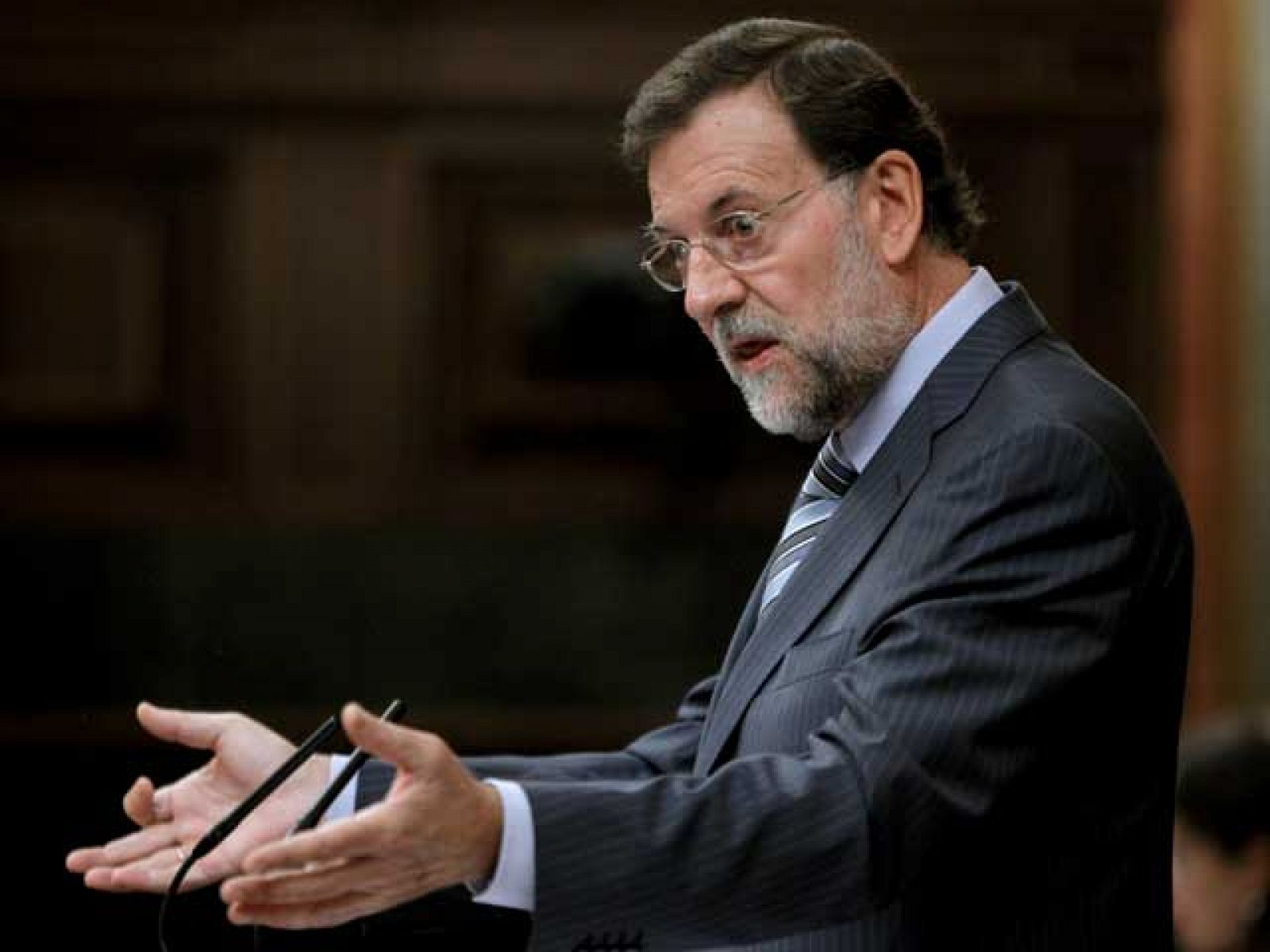 Rajoy respalda a Sarkozy alegando que actuó conforme a la ley