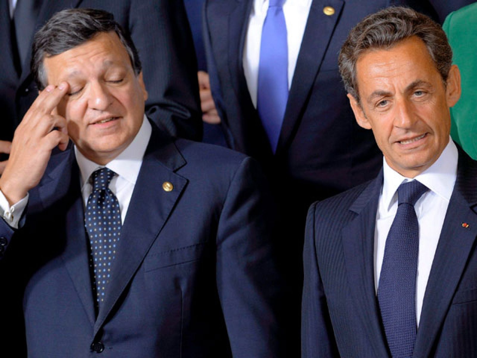 Ha habido un encuentro más que tenso entre Sarkozy y el presidente de la Comisión Europea, Barroso.
