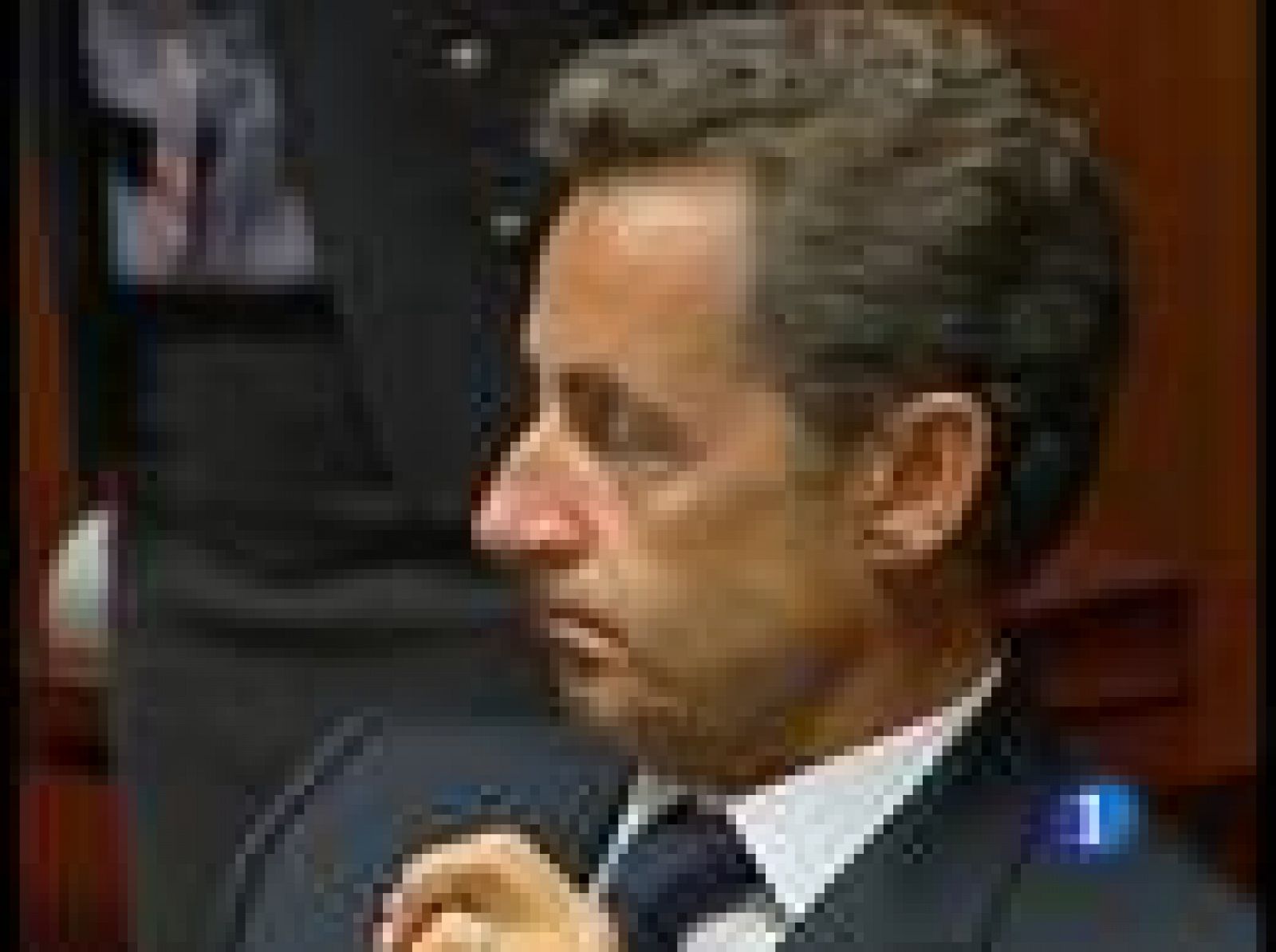 La Comisión Europea no se enfrenta a Francia por el caso de las expulsiones de gitanos | Ver