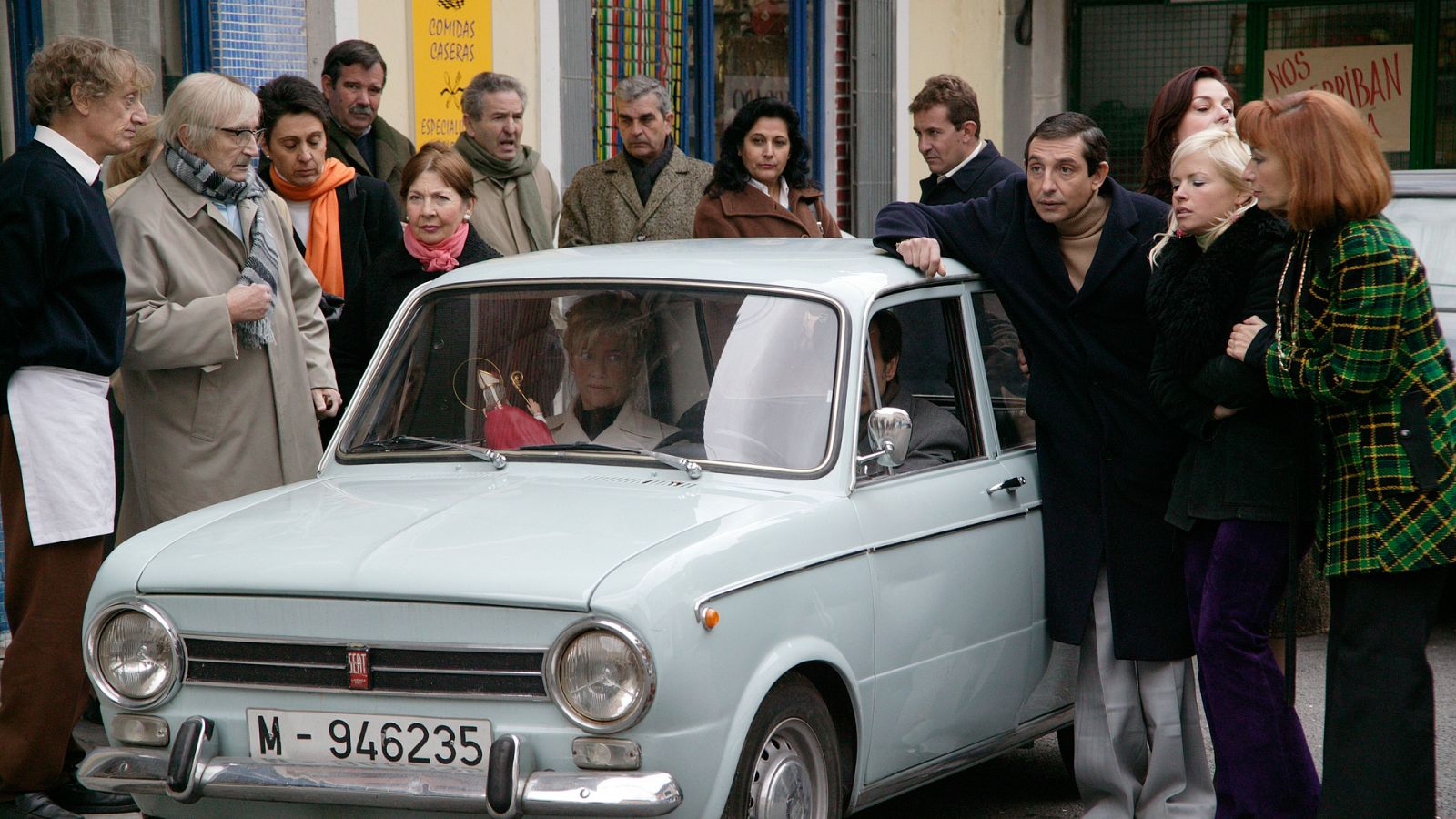 Cuéntame cómo pasó - T7 - Episodio 16: El seis de enero, milagro - Ver ahora