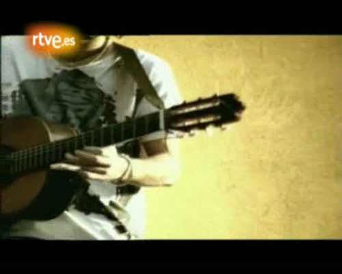 Vuelta ciclista a España - Melendi  "Con la luna llena" (2004)