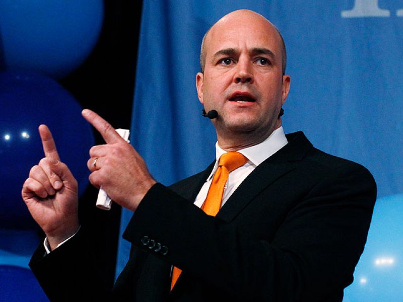 La Alianza de centro-derecha del primer ministro conservador, Frederik Reinfeldt, ha logrado un triunfo histórico en las elecciones legislativas suecas, que no le vale sin embargo para revalidar la mayoría absoluta por la entrada en el Parlamento de