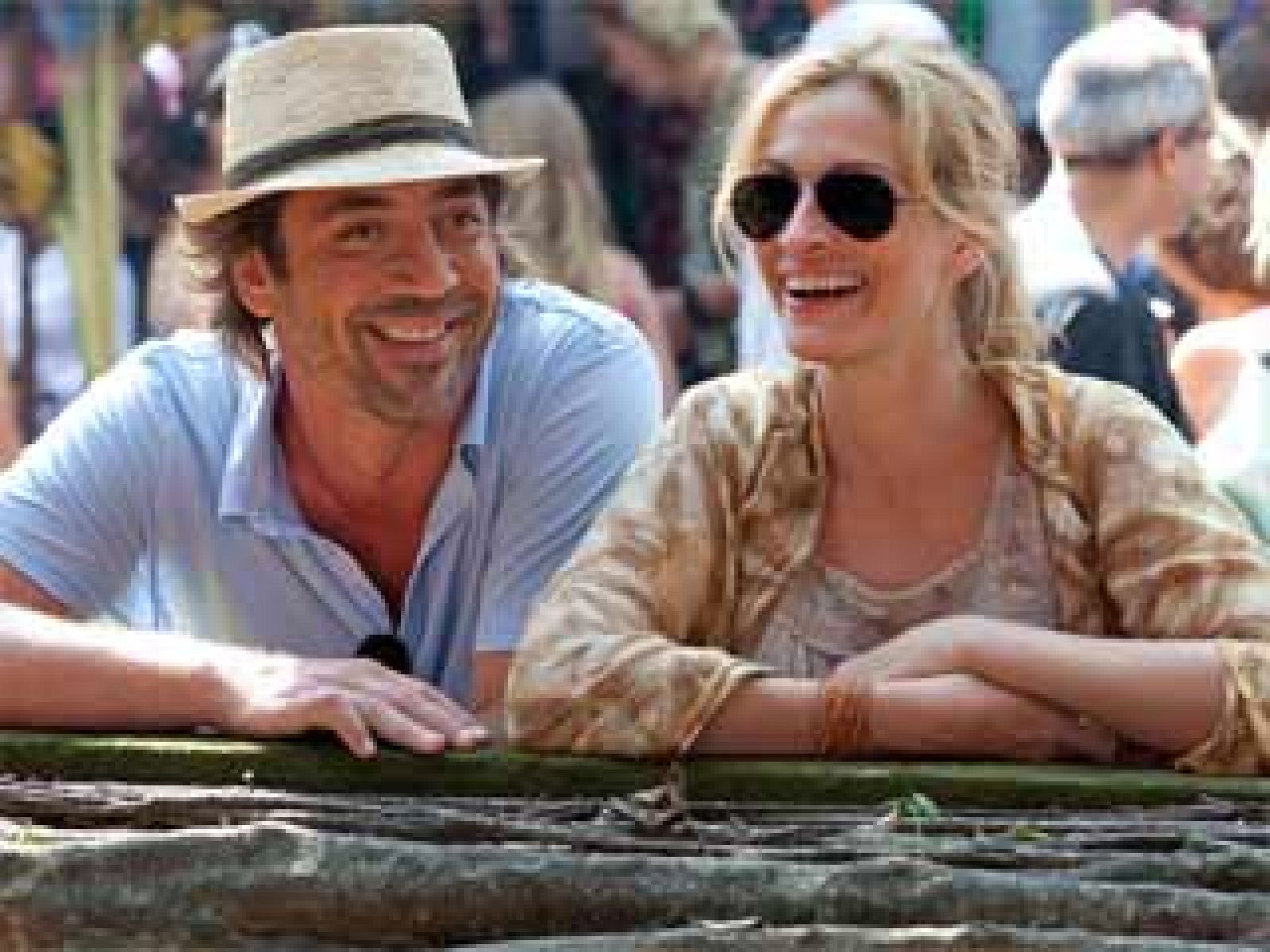 EPK de 'Come reza ama', con Javier Bardem y Julia Roberts | Ver
