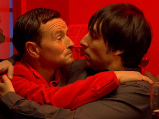 Ciudad K - Capítulo 1: La pareja