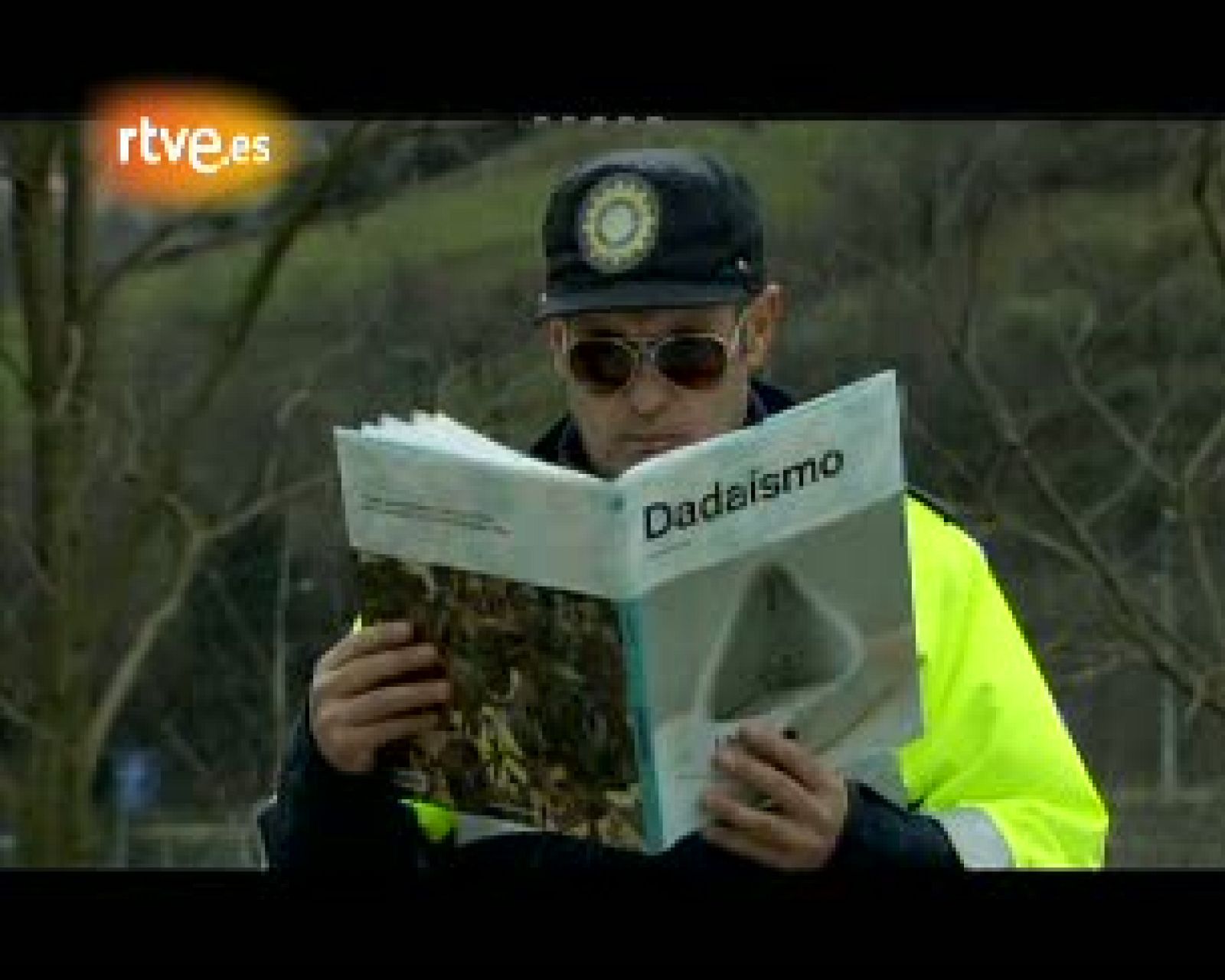 Ciudad K - Capítulo 1: Policía - Ciudad K | Ver