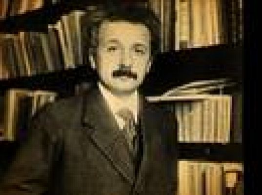 Universo UNED - Albert  Einstein