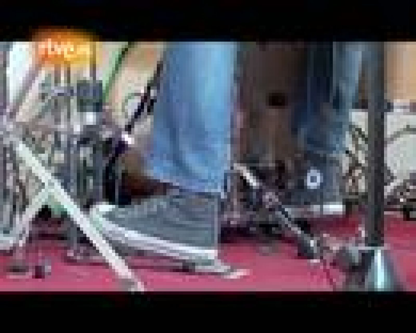 Grabacióin de Señales de humo, el nuevo disco de 'Rulo y la Contrabanda'. Así fue el proceso de producción del primer trabajo de Rulo después de  su etapa con 'La Fuga'.