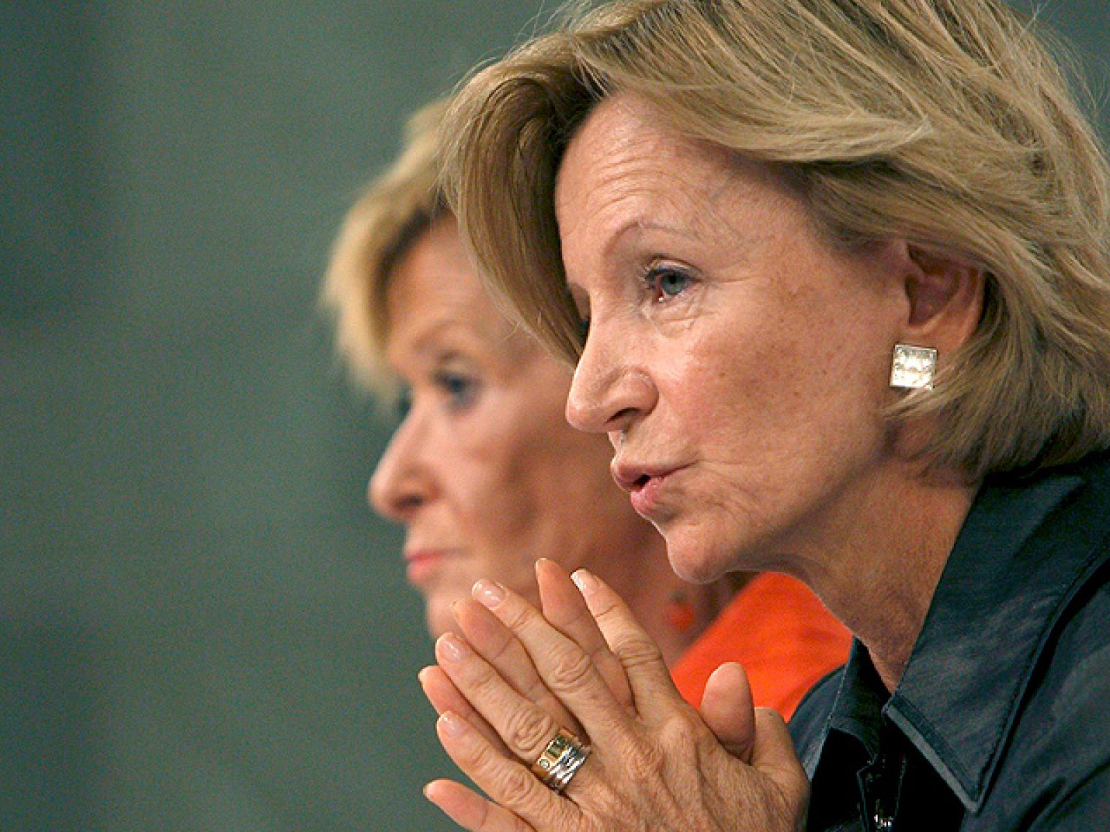 El Gobierno ha decidido aplazar la ampliación del permiso de paternidad, de dos a cuatro semanas, que ya no se aplicará a partir de 2011, "porque no es el momento adecuado para hacerlo".