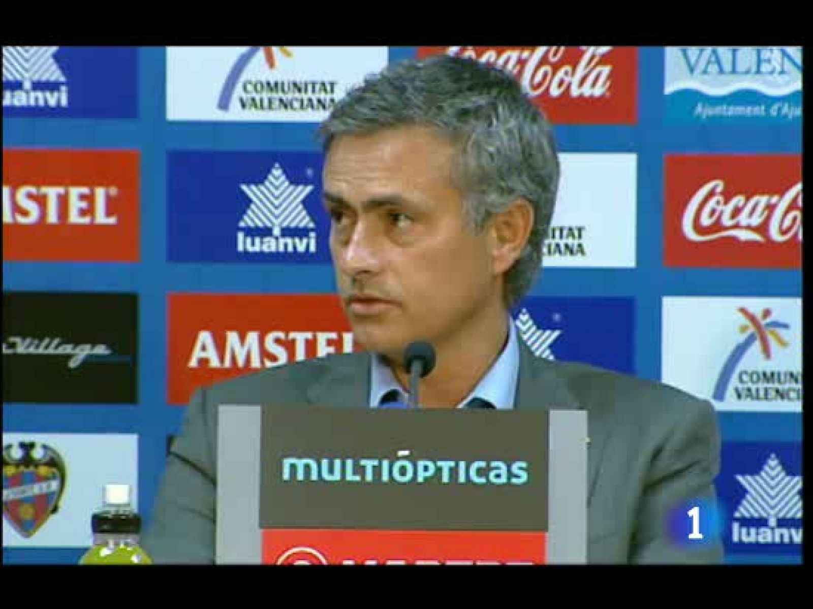 Mourinho 'pincha' en sus ruedas de prensa | Ver