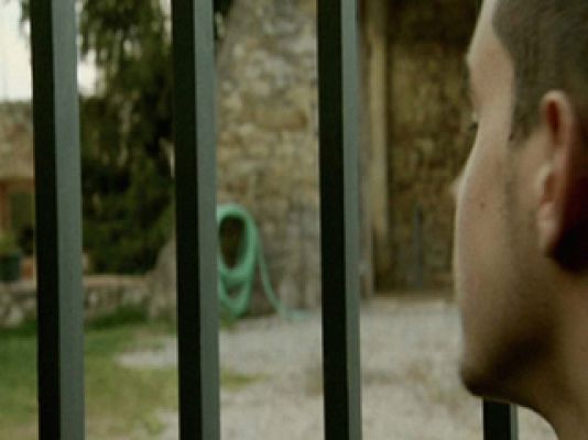 Documentos TV - Menores y guardianes