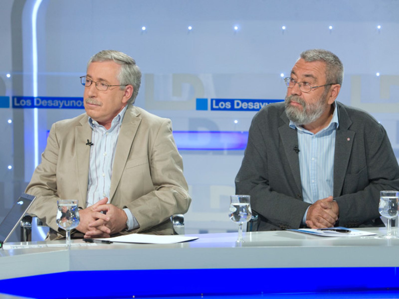 Desayunos - Entrevista íntegra a Toxo y Méndez - Los desayunos | Ver