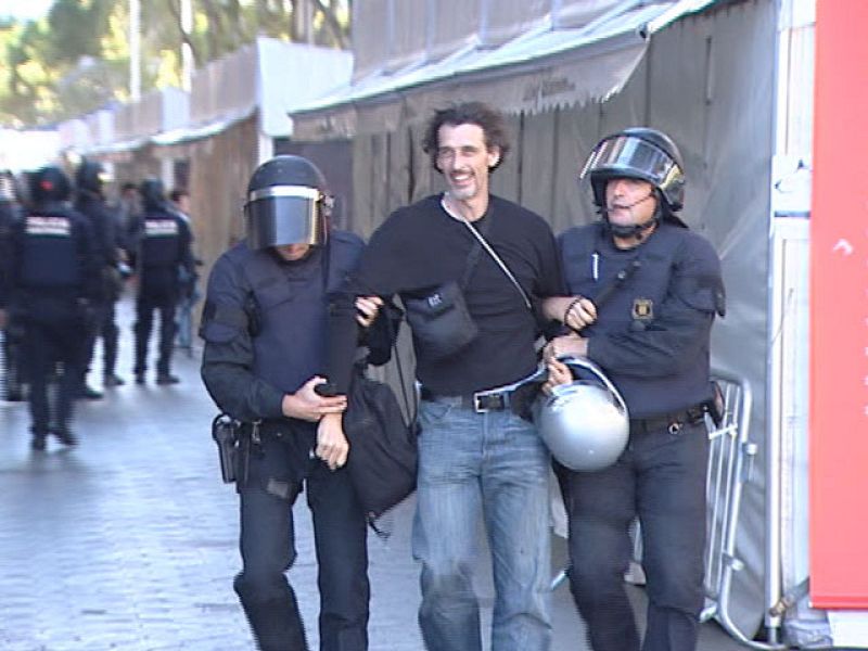 La Generalitat de Cataluña justifica el desalojo de los 'okupas' de Barcelona