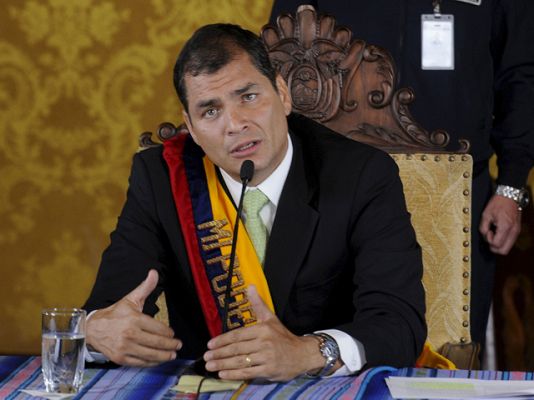 Telediario 1 - Telediario en 4' - 01/10/10