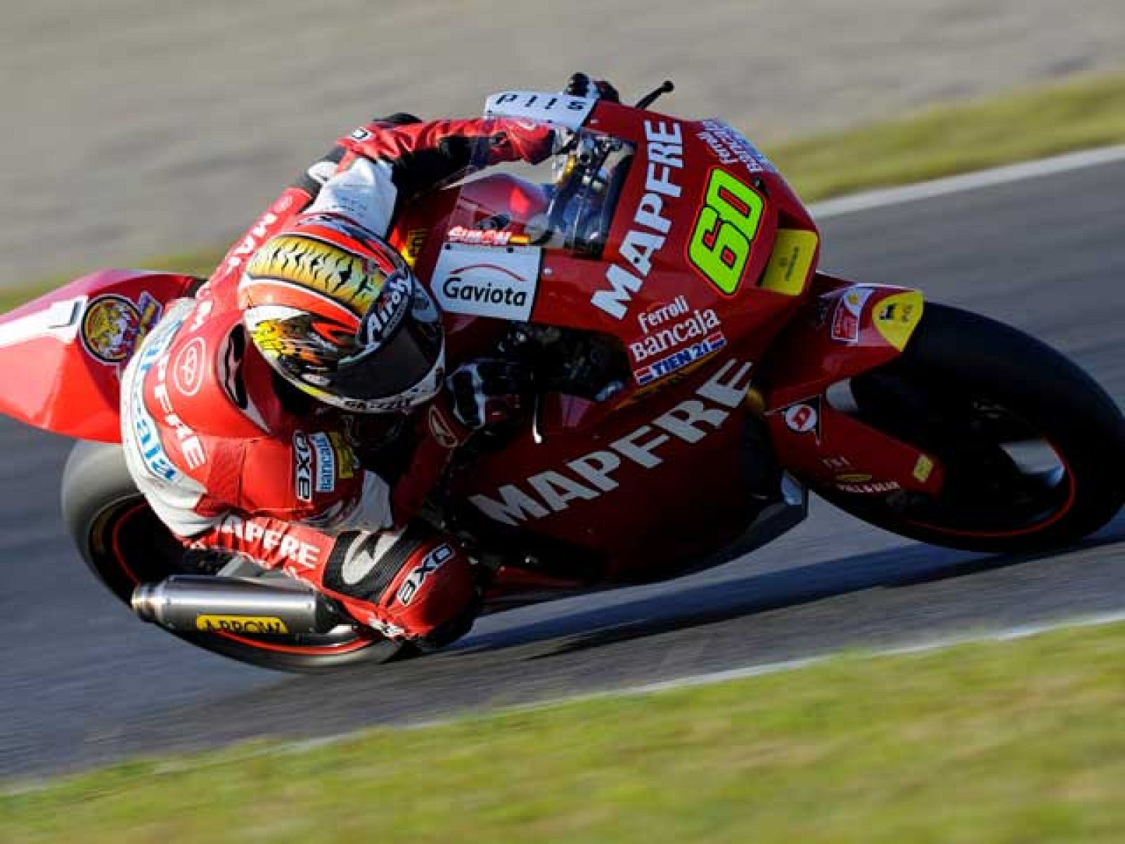 Simón logra la segunda pole de su carrera | Ver