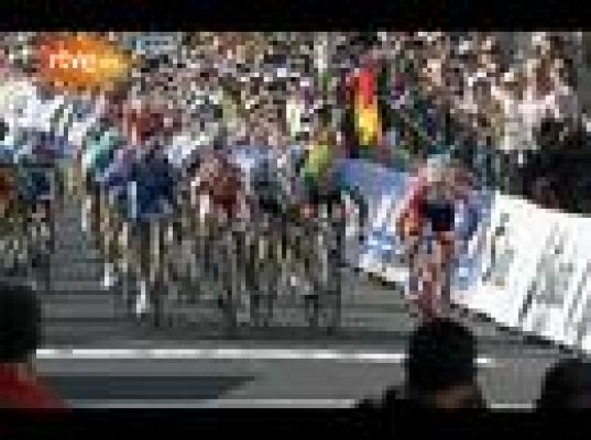  - Hushovd gana el oro y el arcoiris