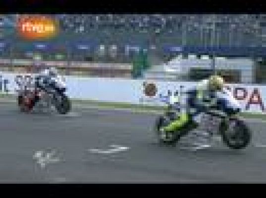  - Rossi se adelantó en la salida