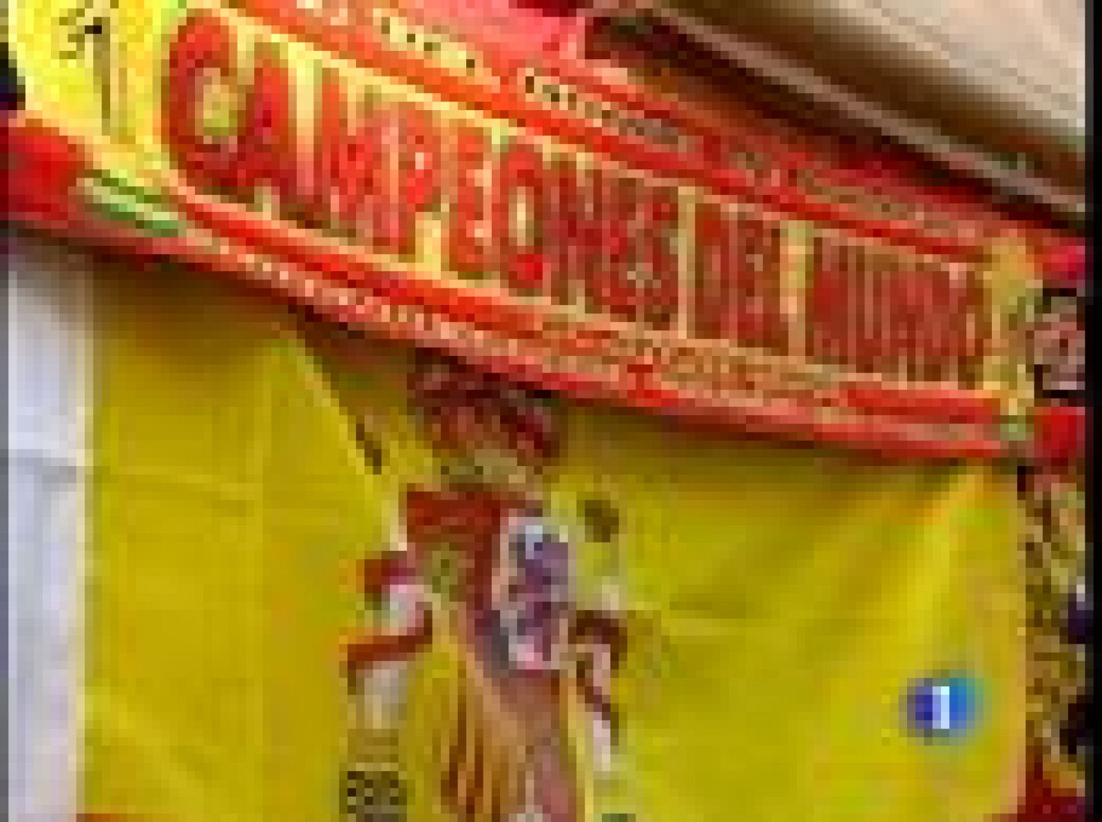 Salamanca se ha engalanado para acoger el partido de la selección ante Lituania el próximo viernes. Toda la ciudad se ha volcado con los campeones del mundo, que disputarán el partido en El Helmántico.