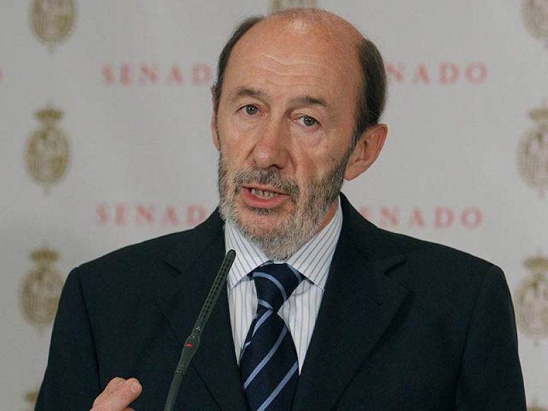 Rubalcaba "ni tan siquiera sospecha" que Venezuela esté implicado en los entrenamientos de ETA 