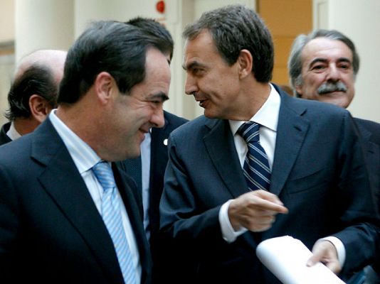 Telediario 1 - Telediario en 4' - 05/10/10