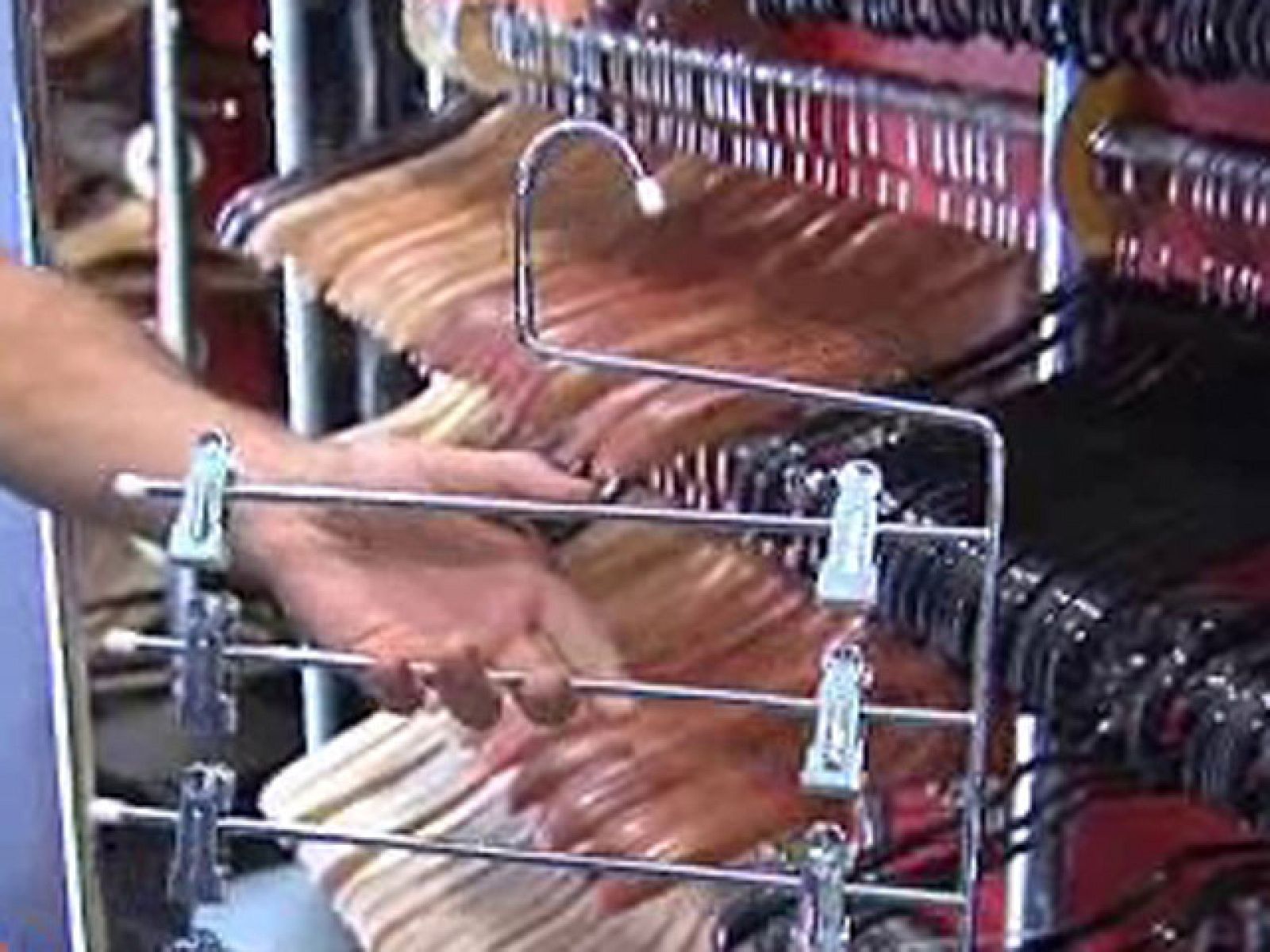 Para cada prenda, una percha