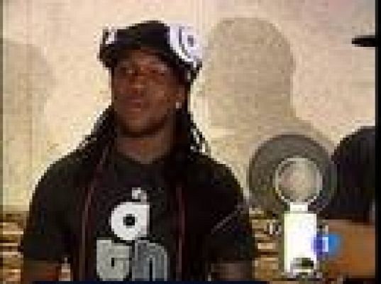  - Drenthe se mete a rapero