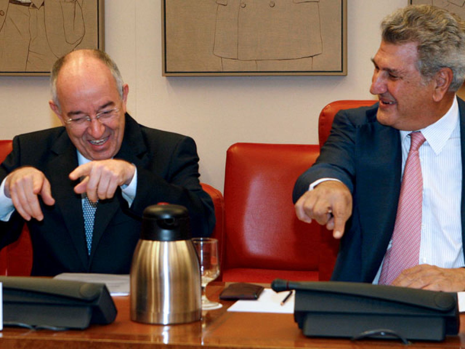 Las comunidades autónomas responden al gobernador del Banco de España | Ver