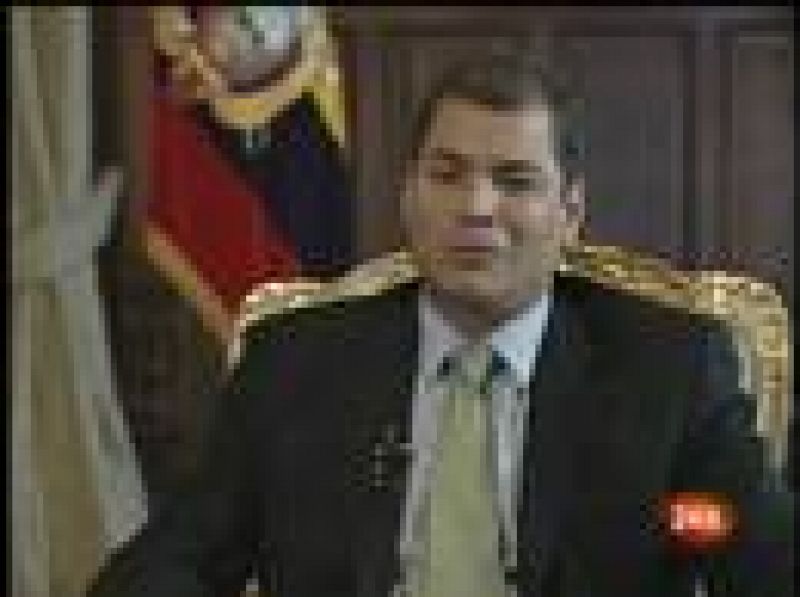  El presidente de Ecuador, Rafael Correa, concede una entrevista a TVE