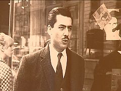 Vargas Llosa fue redactor de la sección en español de la agencia France-Presse en París