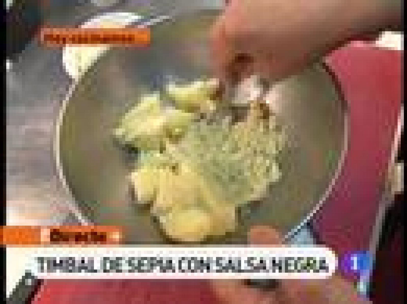 RTVE Cocina: Timbal de manzana, sepia y salsa... | RTVE Play