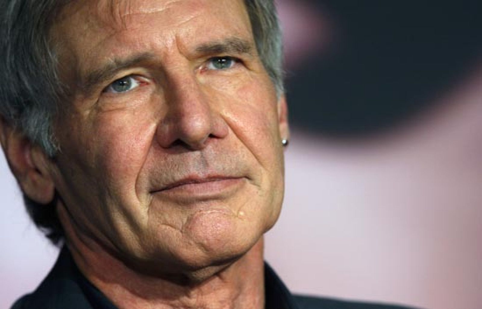 Ford se 'deforesta' el pecho