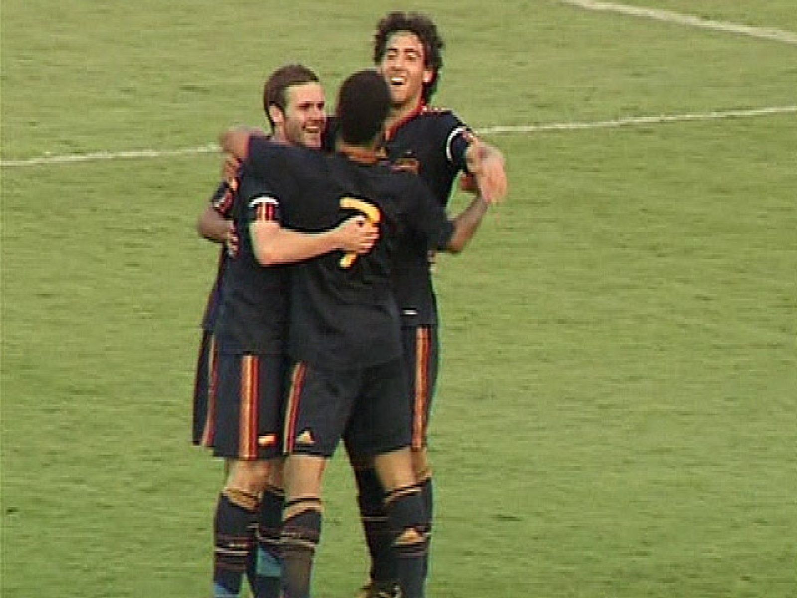 El delantero del Deportivo de La Coruña consifue por fin marcar su gol tras culminar un jugadón espectacular en el que destacó el taconazo de Mata en el aire.