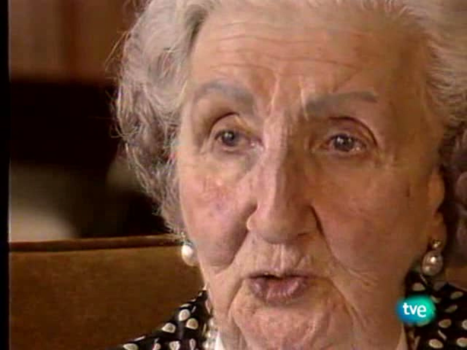 Mujeres para una época - Dolores Rivas Cherif y Manuel Azaña - Mujeres para una época | Ver