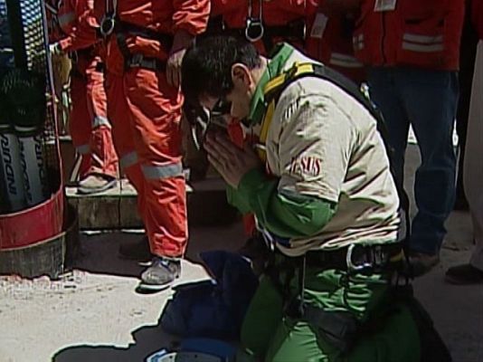  - Esteban Rojas sale a la superficie