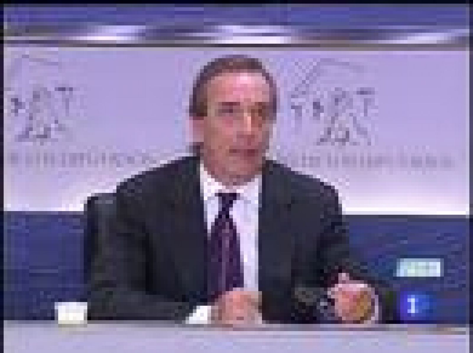 Telediario fin de semana en cuatro minutos - 16/10/10 | Ver