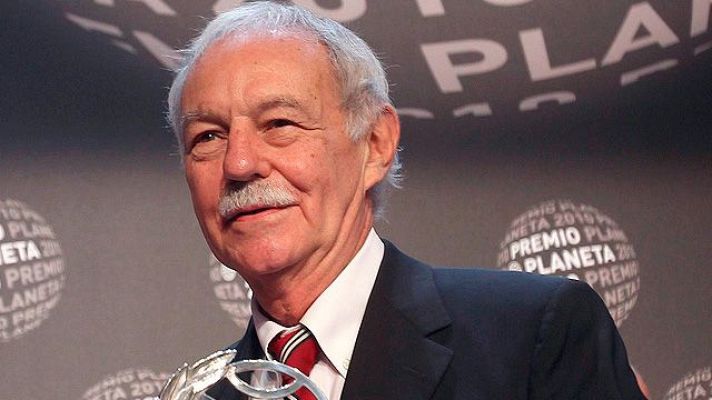  - Eduardo Mendoza, Premio Planeta