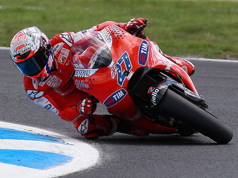 El flamante campeón de MotoGP, Jorge Lorenzo, tratará de celebrar también en la pista su campeonato. Para conseguirlo necesitará superar al australiano Stoner que ha ido "como una bestia" en la que es su casa. 
