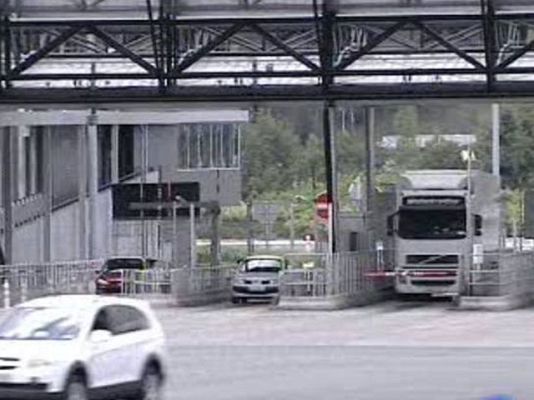  - Camioneros en la frontera francesa