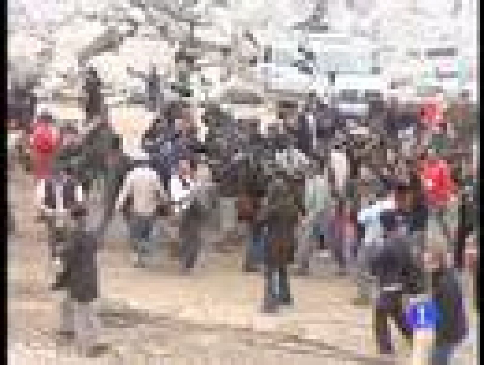 Los mineros chilenos acuden a una misa