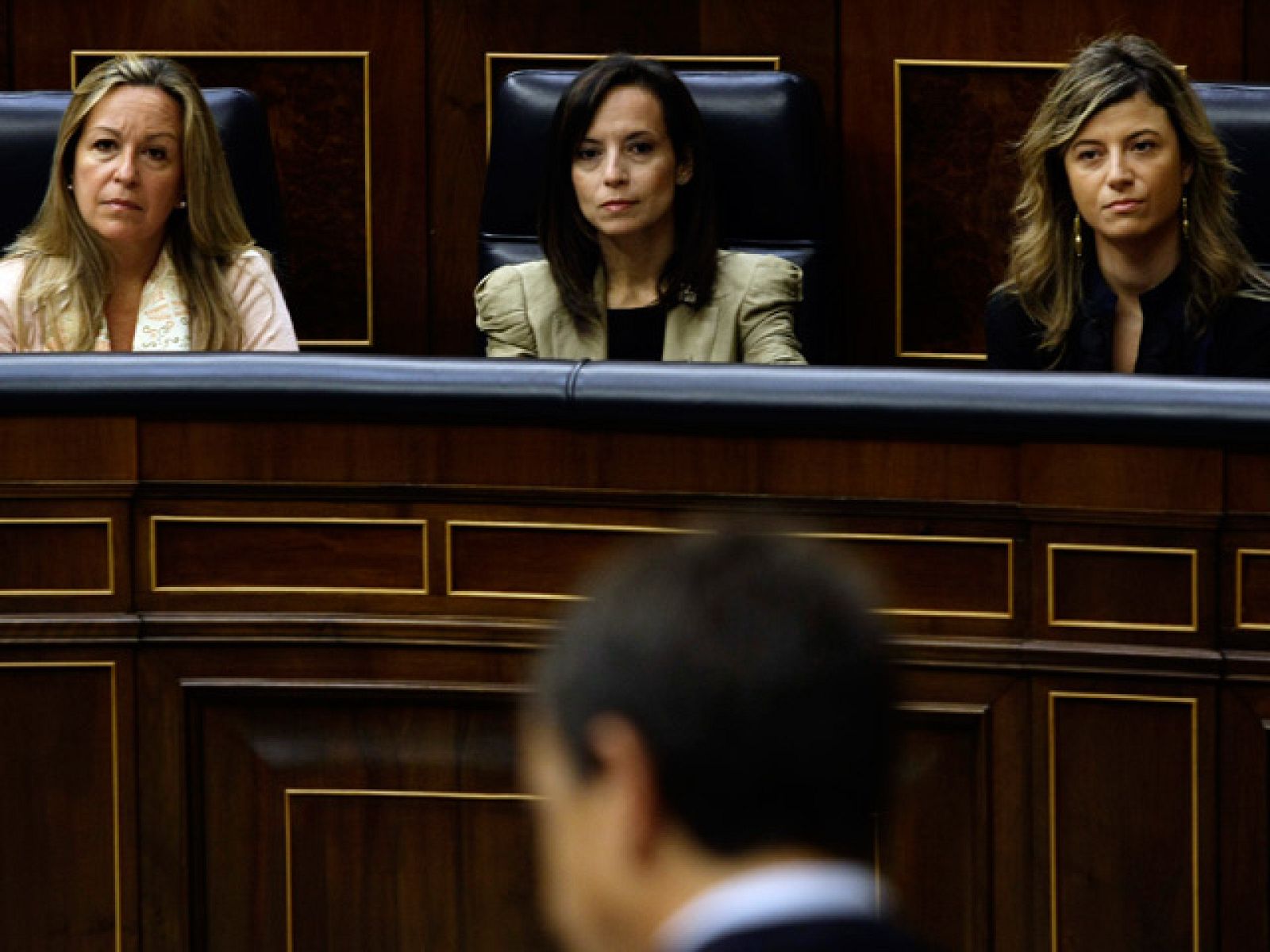 Primeras reacciones de los ministros a la crisis de Gobierno