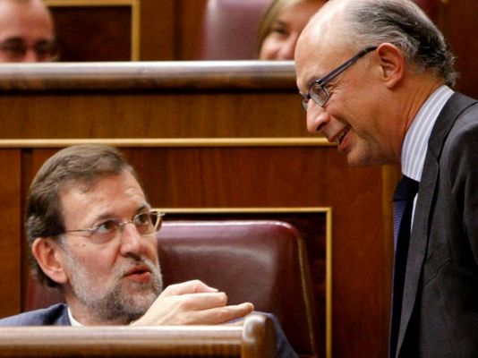  - Rajoy pide a Zapatero elecciones