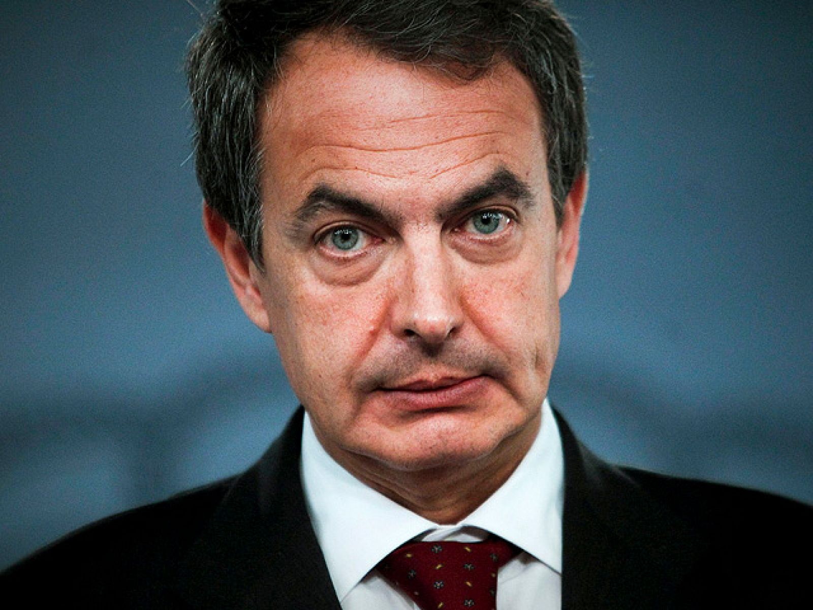 Zapatero explica los cambios en el Gobierno