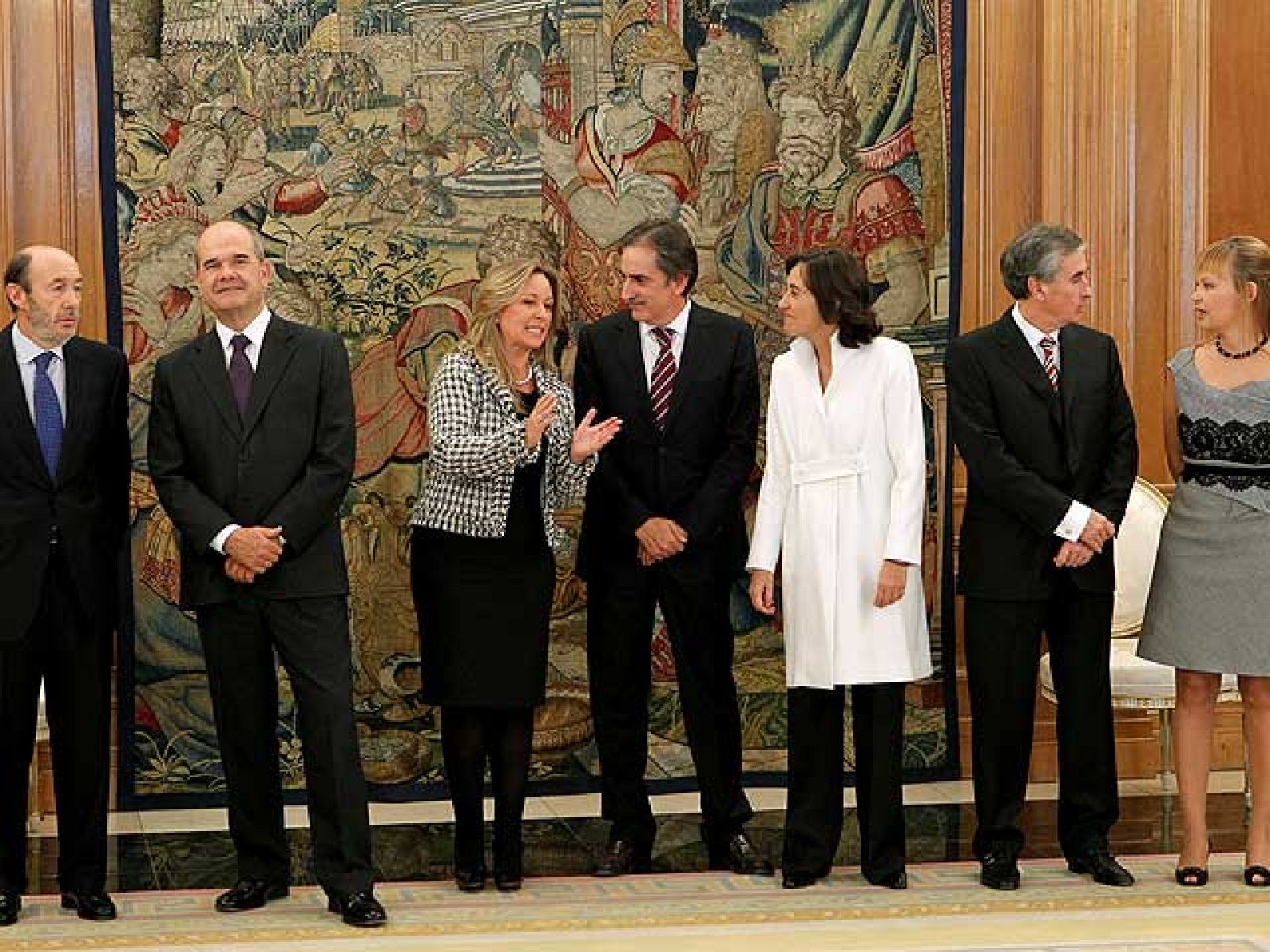  Los nuevos ministros prometen sus cargos ante el Rey