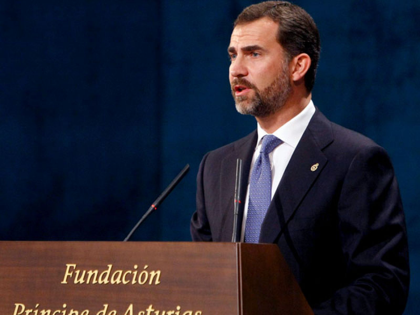 Discurso íntegro del Príncipe Felipe en la ceremonia de los Premios Príncipe de Asturias - Premios Princesa de Asturias | Ver