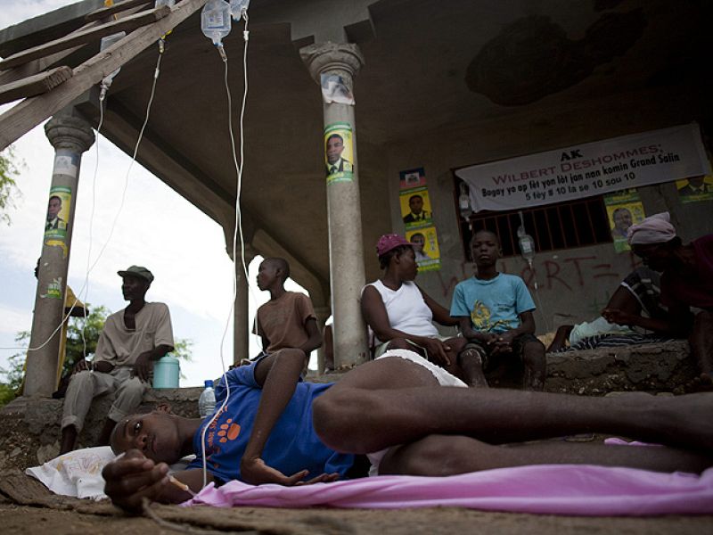  El cólera llega a Puerto Príncipe, Haití